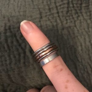 Set of rings